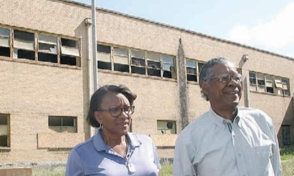 Aycock School, Rockdale, TX - Liz McQuitter, Lon Williams