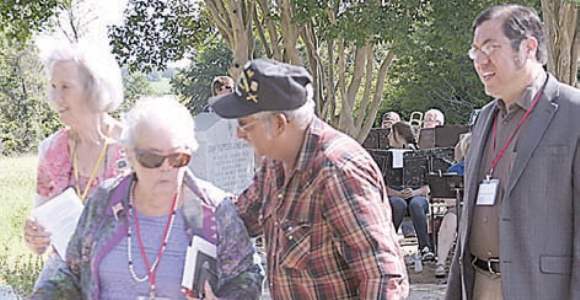 DAR Centennial Park 01