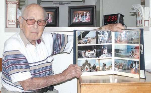 Doug Smith WWII Veteran