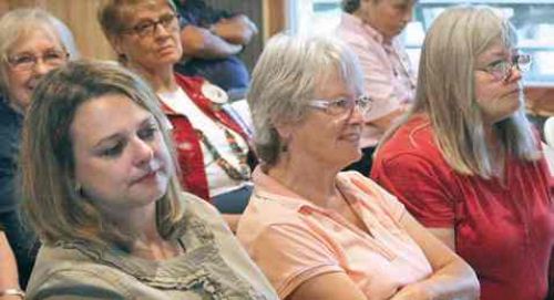 Shannon Blatt, Judy Gilmore Lepthien & Pat Gilmore