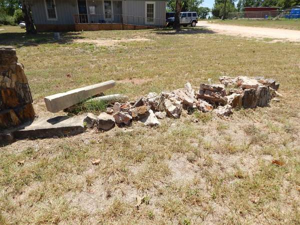 Johnny Horton Memorial damaged