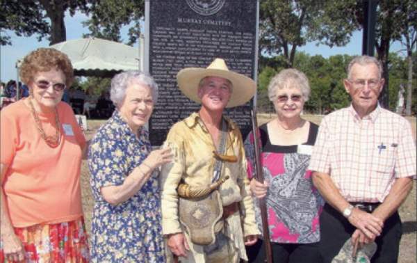 Murray Cemetery - Mary Alice Poe, Joy Kenjura, Randy Billingsley, Valmalene Williand & Walter Bud Williams