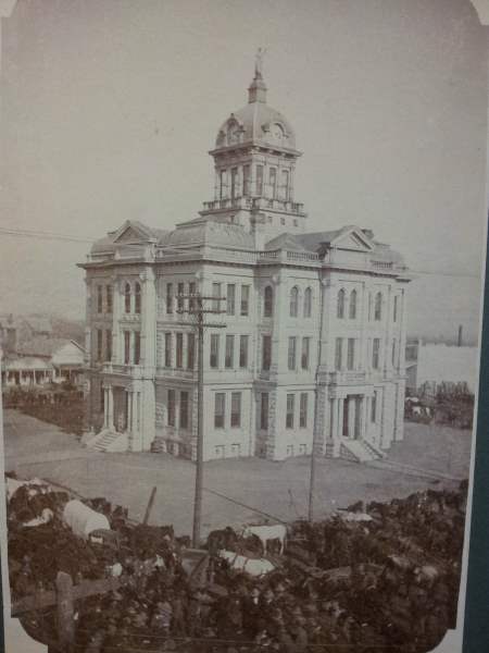 Milam County, TX Courthouse - daet unknown