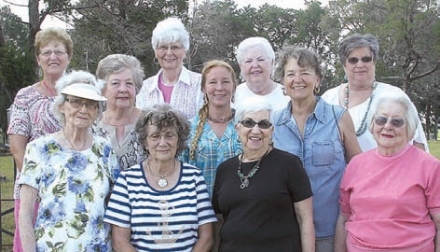 Crown Garden Club members