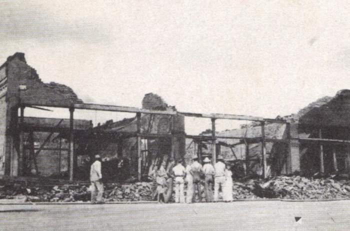 Scarbrough & Hicks Building destroyed by fire - 935