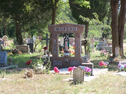 St Joseph Cemetery - Cementerio San Jose - Rockdale, Milam, TX