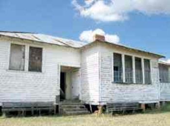 Rosenwald School to be restored, Davilla, TX