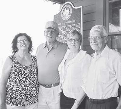 Wied Hardware, Cameron, TX receives Historical Marker