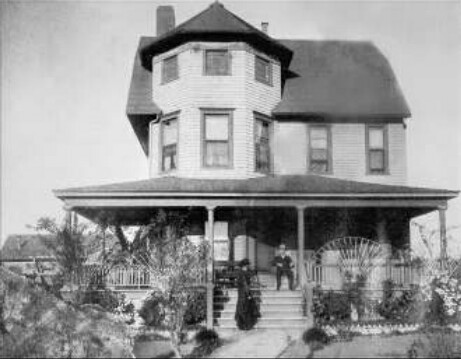 C. H. Yoe - Cameron, TX - historic home burns